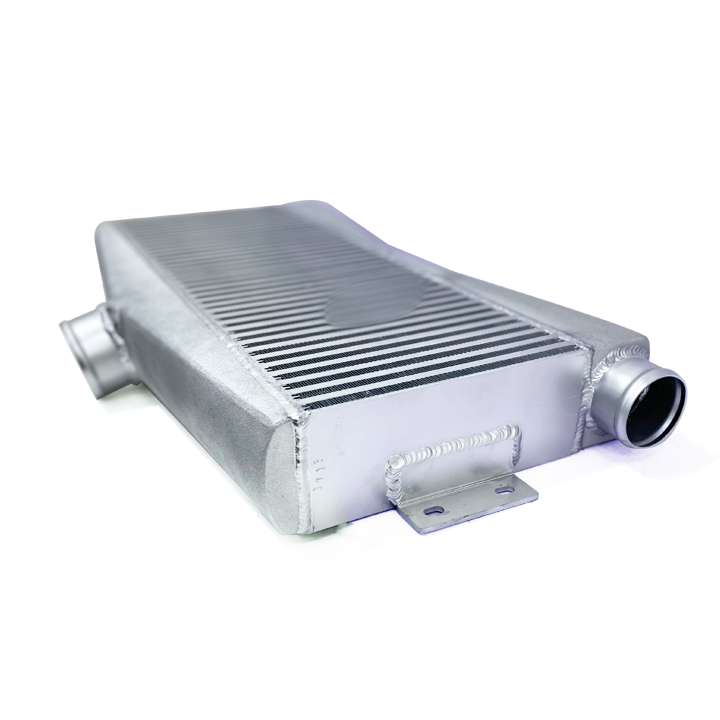 HF Intercooler Core Size, 25"x9"x3.5", 1-3" Outlet and 2-2.5" Inlets, Outlet is Angled 15 degrees, 1950 CFM Flow Rate, 1300 HP Efficient, 2psi Pressure Drop at 1950 CFM
